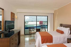 Flamingo Cancun Resort Standard Room Garden View